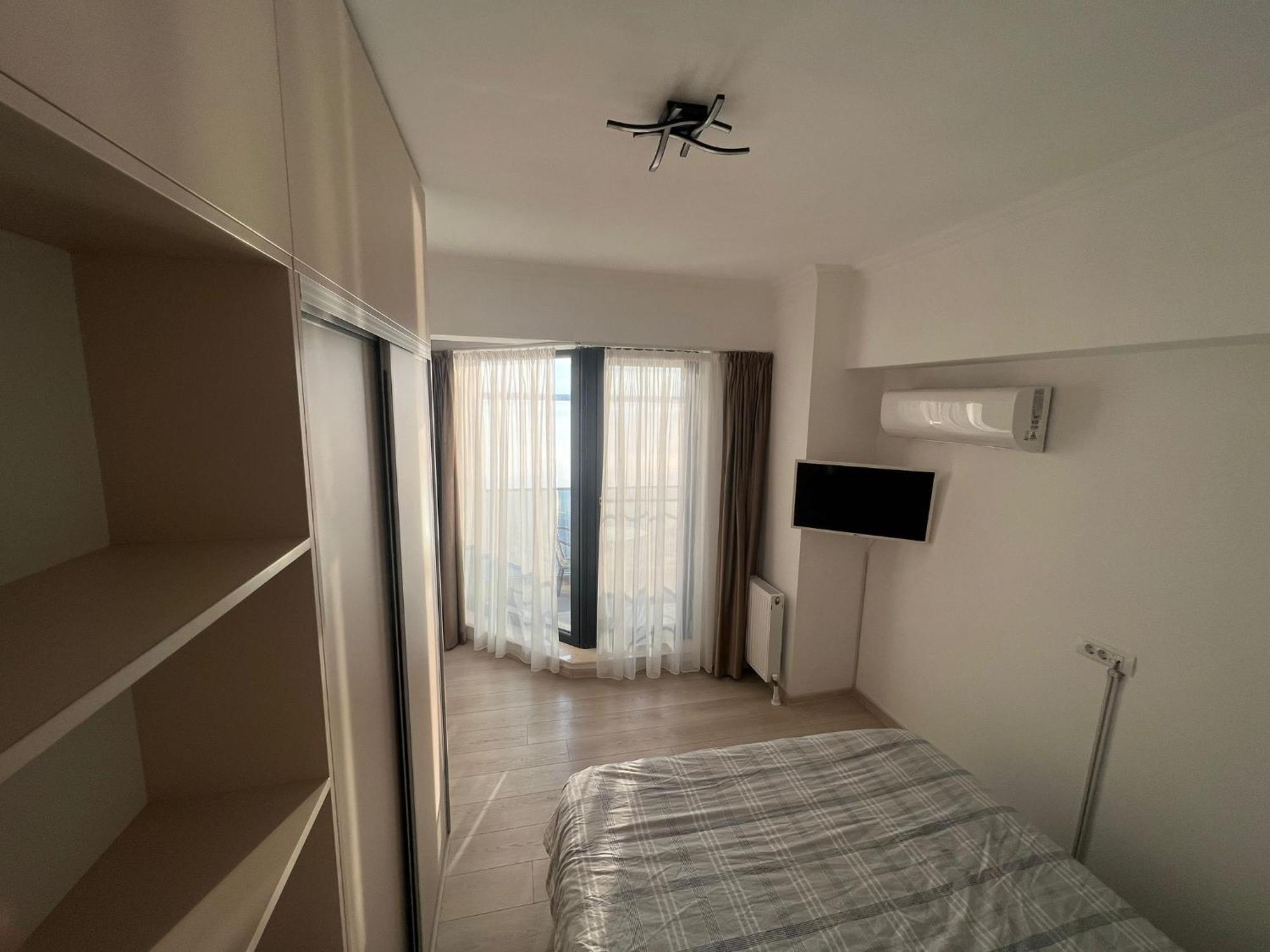 Kitty Studio Sunset Lake Apartment Mamaia Exterior photo